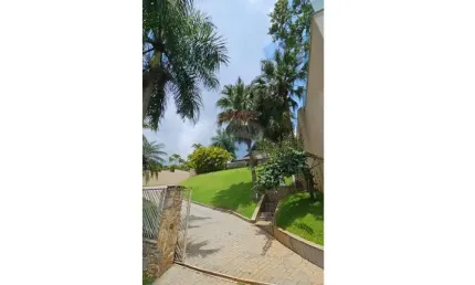 Casa para venda em Arujázinho I, Ii E Iii de 800.00m² com 4 Quartos, 4 Suites e 6 Garagens