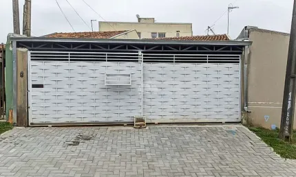 Casa para venda em Guaraituba de 80.00m² com 3 Quartos e 2 Garagens