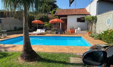 Casa para venda em Jardim Amália de 134.00m² com 3 Quartos, 1 Suite e 3 Garagens
