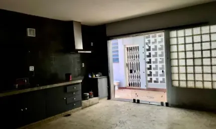 Casa para alugar em Vila Hortência de 500.00m² com 4 Quartos, 1 Suite e 5 Garagens