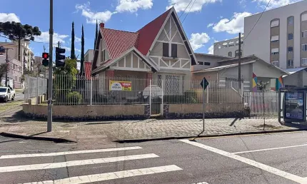 Casa para venda em Alto Da Glória de 214.00m² com 3 Quartos