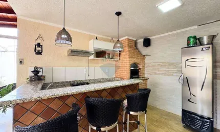 Casa para venda em Vila Monte Alegre de 187.30m² com 3 Quartos, 1 Suite e 4 Garagens