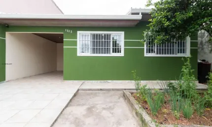 Casa para venda em Veneza de 99.00m² com 2 Quartos e 2 Garagens