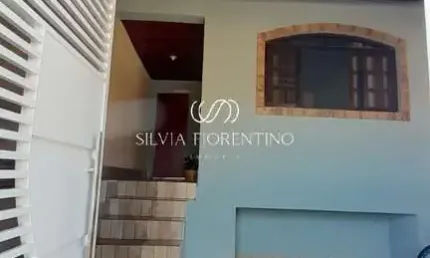Casa para venda em Loteamento Residencial Colinas de 180.00m² com 3 Quartos, 1 Suite e 1 Garagem
