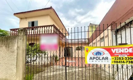 Sobrado para venda em Aviação de 130.00m² com 2 Quartos e 2 Garagens