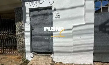Casa para alugar em Vila Santos Dumont de 35.00m² com 2 Quartos