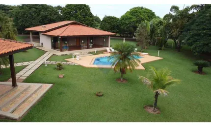 Chácara para venda em Jardim Ipê Pinheiro de 863.00m² com 3 Quartos, 1 Suite e 6 Garagens