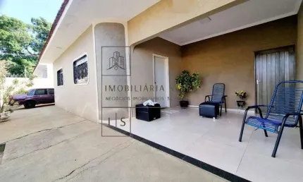 Casa para venda em Jardim Nazareth de 165.00m² com 3 Quartos e 4 Garagens