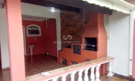Casa para venda em Residencial Bardan de 250.00m² com 3 Quartos, 1 Suite e 1 Garagem