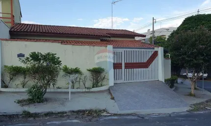 Casa para venda em Jardim Dom Bosco de 131.00m² com 2 Quartos, 1 Suite e 2 Garagens
