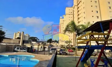 Apartamento para venda em Vila Palmares de 45.00m² com 2 Quartos e 1 Garagem