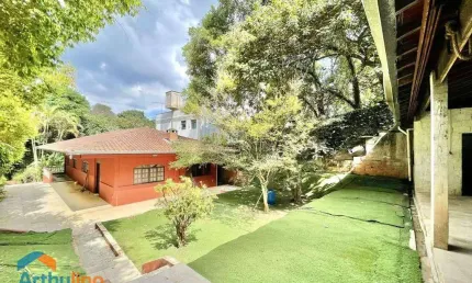Casa para venda e aluguel em Chácara Refúgio de 230.00m² com 3 Quartos, 1 Suite e 10 Garagens