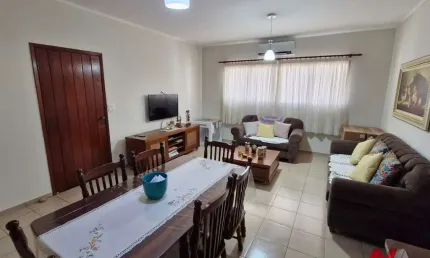 Casa para venda em Parque Residencial Lauriano Tebar de 163.00m² com 3 Quartos, 1 Suite e 2 Garagens