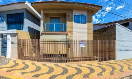 Sobrado para venda em Parque Residencial Itamaraty de 120.73m² com 3 Quartos