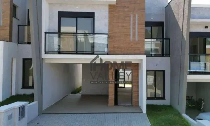 Casa de Condomínio para venda em Chácaras Silvania de 144.00m² com 3 Quartos, 3 Suites e 2 Garagens