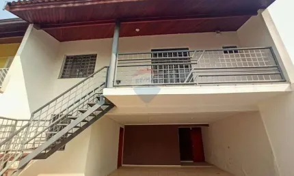 Casa para alugar em Jardim Primavera de 200.00m² com 3 Quartos, 1 Suite e 4 Garagens