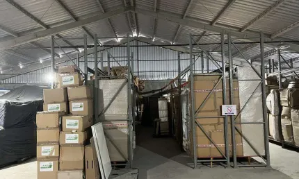 Galpão / Depósito / Armazém para venda em Santa Cruz de 4000.00m² com 1 Quarto e 6 Garagens