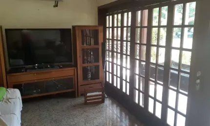Casa de Condomínio para venda em Campo Grande de 365.00m² com 5 Quartos, 2 Suites e 2 Garagens