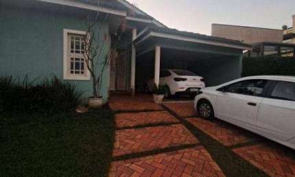 Casa para venda em Morada Das Flores (aldeia Da Serra) de 200.00m² com 3 Quartos, 1 Suite e 4 Garagens