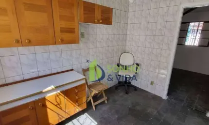 Casa para venda em Vila Castelo Branco de 200.00m² com 3 Quartos, 1 Suite e 3 Garagens