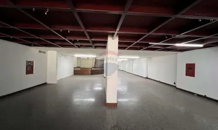 Imóvel Comercial para alugar em Tijuca de 798.80m² com 18 Garagens