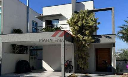 Casa de Condomínio para venda em Fazenda Rodeio de 200.00m² com 3 Quartos, 3 Suites e 4 Garagens