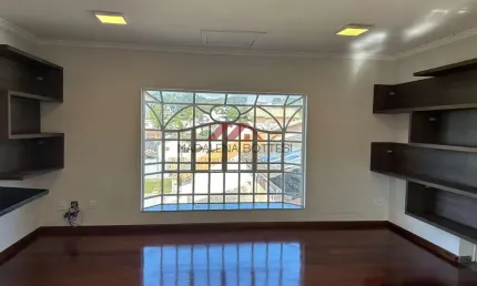 Casa para venda em Vila Oliveira de 500.00m² com 6 Quartos, 2 Suites e 5 Garagens