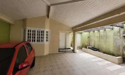 Casa para venda em Alto Ipiranga de 240.00m² com 5 Quartos, 3 Suites e 2 Garagens
