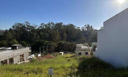 Terreno en Condomínio para venda em Cézar De Souza de 250.00m²