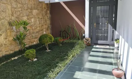 Casa para venda em Vila Oliveira de 217.00m² com 4 Quartos, 2 Suites e 4 Garagens
