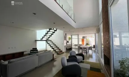 Casa para venda em Fazenda Rodeio de 280.00m² com 3 Quartos, 3 Suites e 4 Garagens