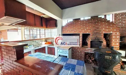 Casa de Condomínio para venda em Vila Verde de 433.00m² com 6 Quartos, 2 Suites e 8 Garagens