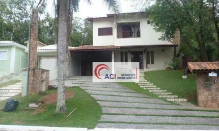 Casa de Condomínio para venda em Vila Verde de 350.00m² com 3 Quartos, 3 Suites e 5 Garagens