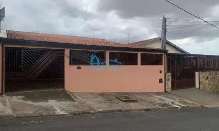 Casa para venda em Jardim Santa Lúcia de 300.00m² com 3 Quartos e 6 Garagens