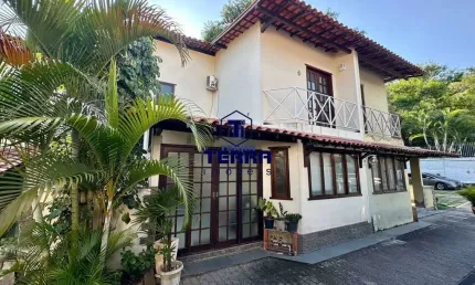Casa para venda em Maria Paula de 85.00m² com 2 Quartos e 2 Garagens