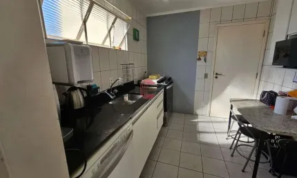 Apartamento para venda em Vila Vianelo de 90.00m² com 3 Quartos, 1 Suite e 1 Garagem