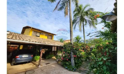 Casa para venda em Barra Da Tijuca de 480.00m² com 4 Quartos, 1 Suite e 4 Garagens