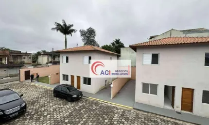 Casa de Condomínio para venda em Chácara Bel Verde de 65.00m² com 2 Quartos e 2 Garagens