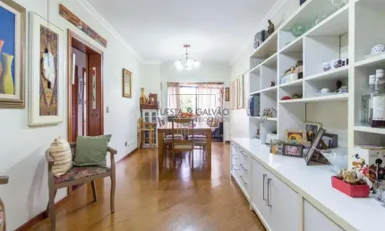 Cobertura para venda em Mercês de 176.00m² com 3 Quartos, 1 Suite e 2 Garagens