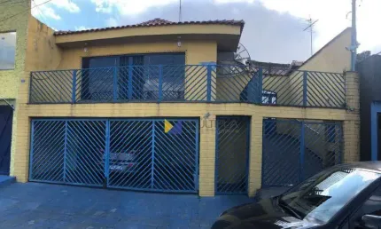 Casa para venda em Jardim Ponte Alta I de 240.00m² com 3 Quartos, 1 Suite e 3 Garagens