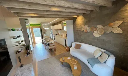 Casa de Condomínio para venda em Parque Taquaral de 130.00m² com 3 Quartos, 1 Suite e 2 Garagens