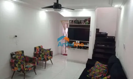 Sobrado para venda e aluguel em Jardim Helena de 170.00m² com 2 Quartos, 1 Suite e 1 Garagem
