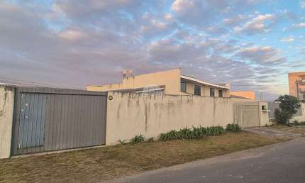 Casa para venda em São Gabriel de 80.00m² com 3 Quartos, 1 Suite e 1 Garagem