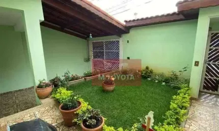 Sobrado para venda em Gopoúva de 290.00m² com 4 Quartos, 1 Suite e 5 Garagens