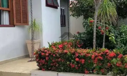 Casa para venda em Loteamento Reserva Ermida de 214.00m² com 3 Quartos, 2 Suites e 2 Garagens