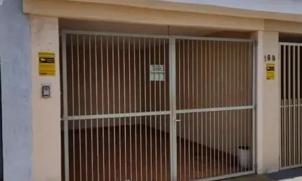 Casa para alugar em Independência de 89.00m² com 2 Quartos e 1 Garagem