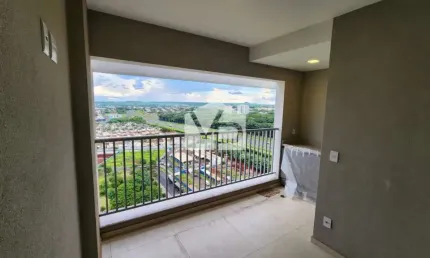 Apartamento para alugar em Jardim Botânico de 65.00m² com 2 Quartos, 1 Suite e 2 Garagens