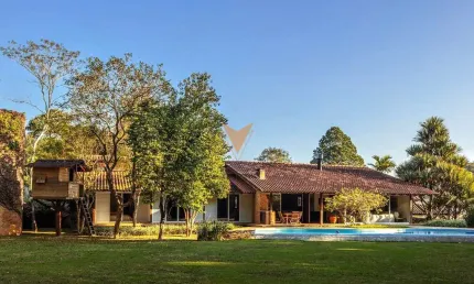 Casa para venda em Recanto Impla de 274.00m² com 3 Quartos, 1 Suite e 2 Garagens