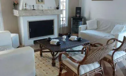 Casa para alugar em Morada Dos Pássaros de 348.00m² com 5 Quartos, 3 Suites e 7 Garagens