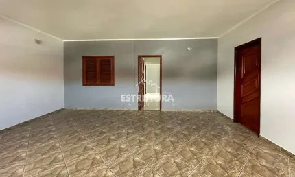 Casa para alugar em Parque Universitário de 230.00m² com 3 Quartos e 1 Suite